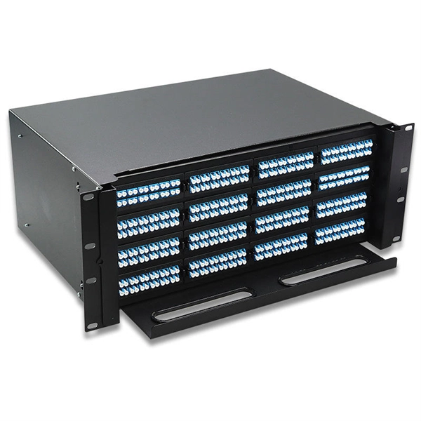 How to transmit data from a router to a fiber optic transceiver 